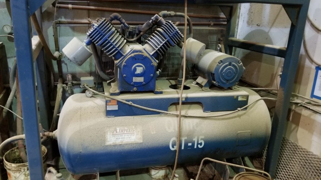 Quincy QT-15 Compressor 15 HP