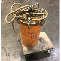 Pressurized glue pot container