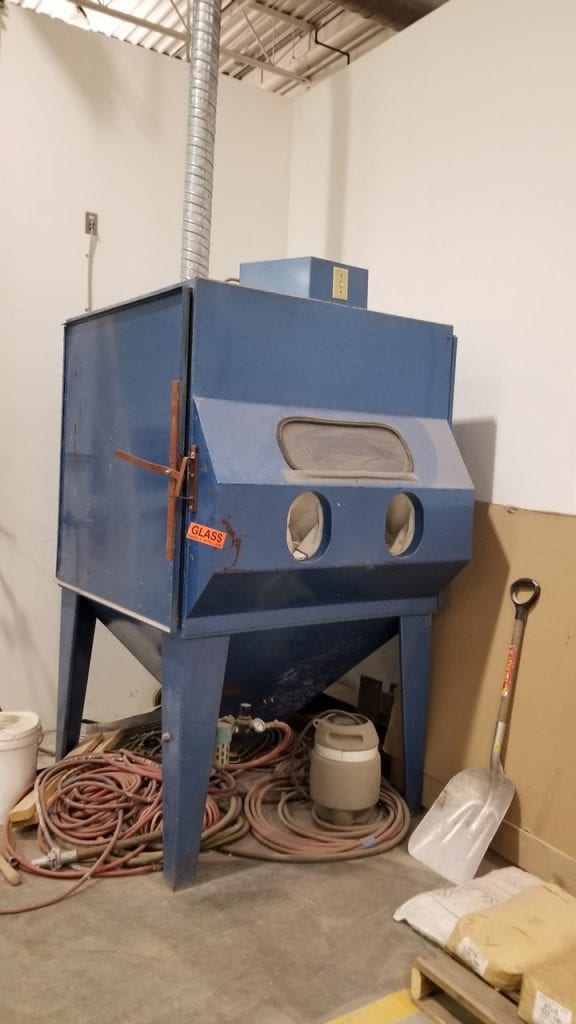 Sand Blast Cabinet