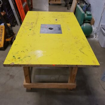 663-3 Makita 3612BR Router Built Into Table