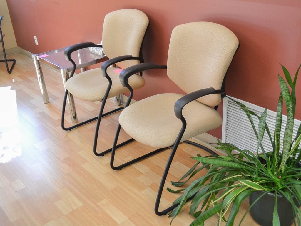 Fabric 2-Leg Chair with Arms