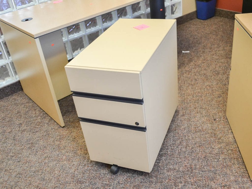 Mobile BBF Pedestal
