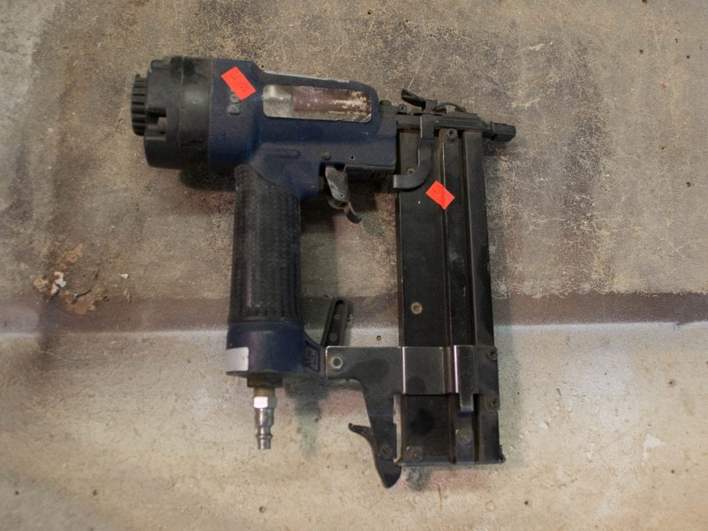 Rona RNS-18G001 Nail Gun