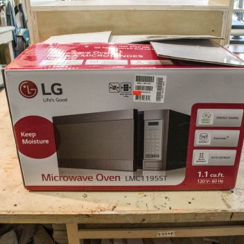 LG LMC1195ST Microwave Oven New