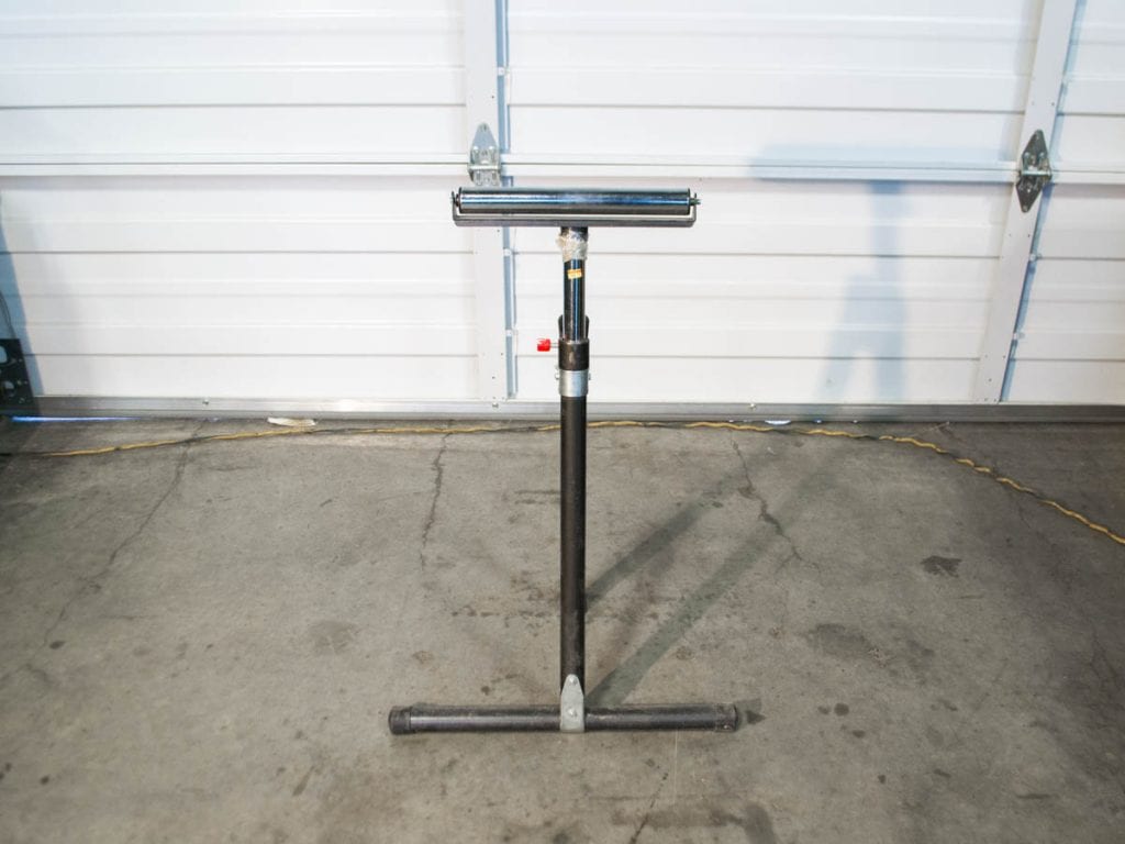 Collapsible Roller Stand