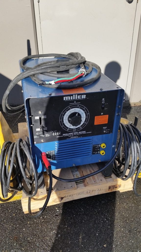 Miller Dialarc 250 AC/DC Welder