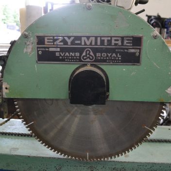 EZY-MITRE 750 Countertop Saw