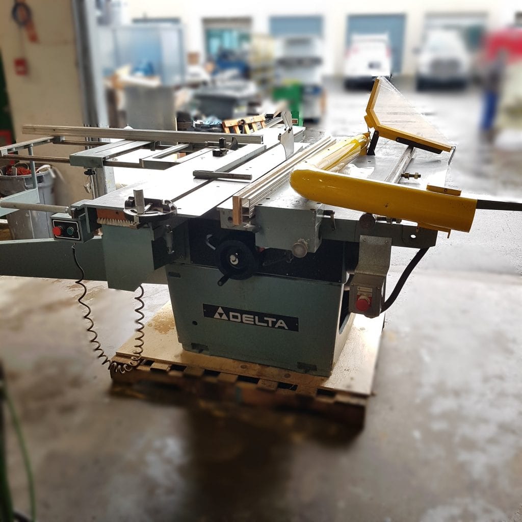 Delta 5 Ft Sliding Saw