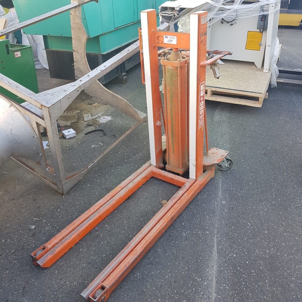 Pallet Lift
