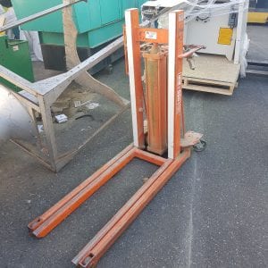Pallet Lift