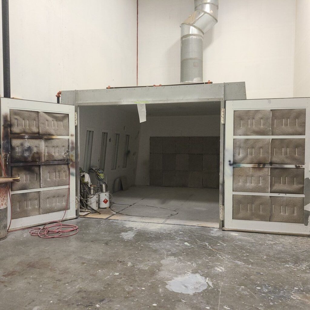 Used Closed Paint Booth