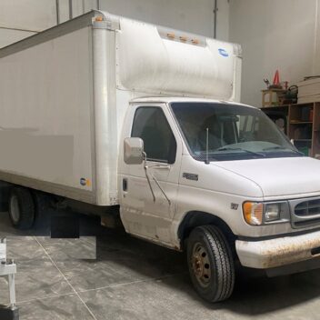 Used Ford E350 Cube Van