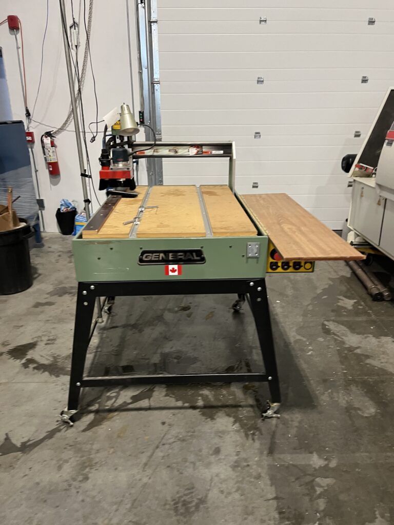 General CNC 40924 M1 Router