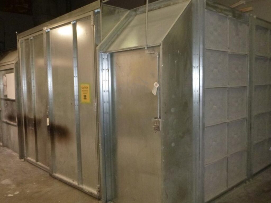 Used Spray Systems Walk In Spray Booth
