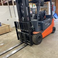 Used Toyota 6,000 lb Forklift