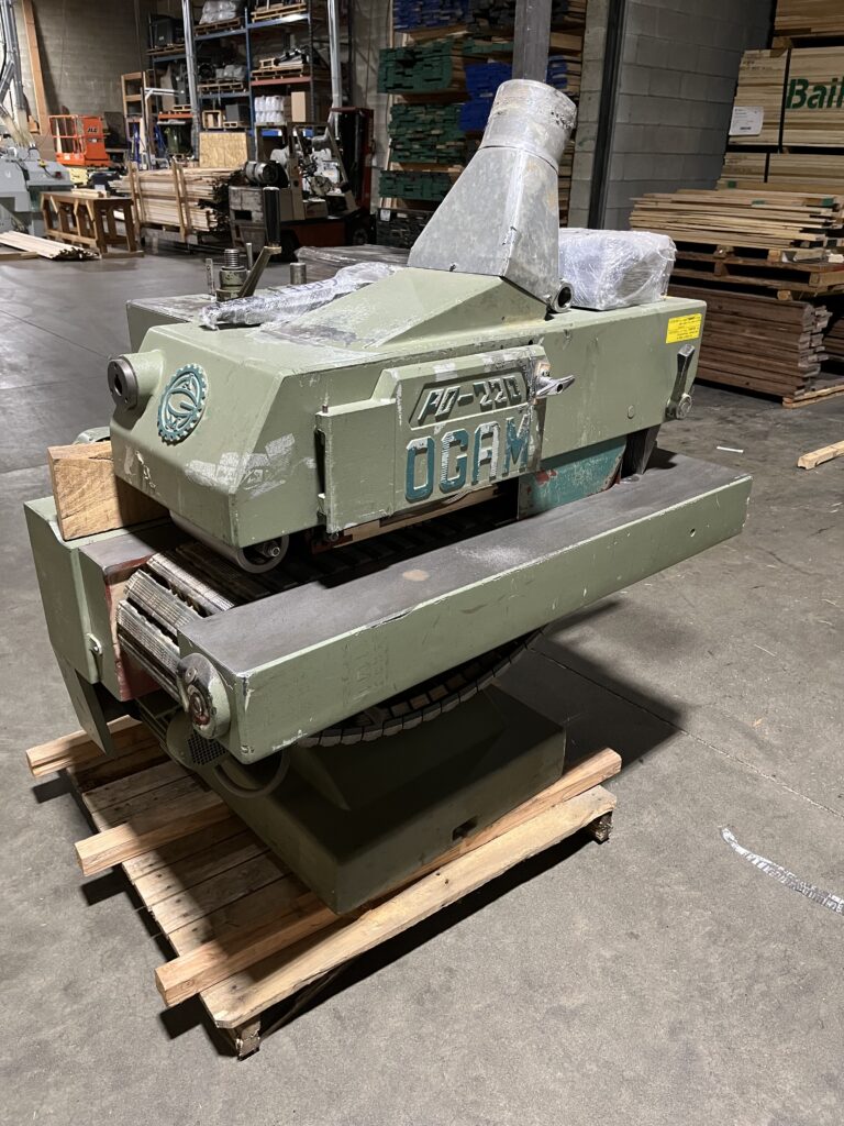 OGAM PO 220 Gang Rip Saw