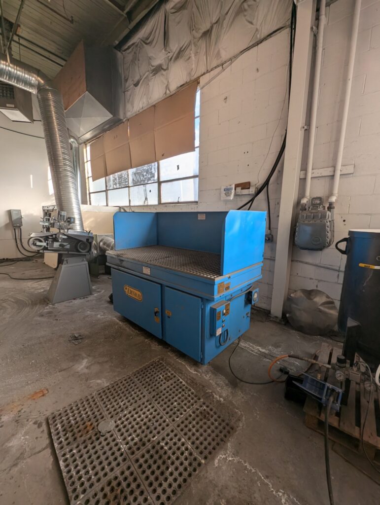 Used Denray 3672G Downdraft Table