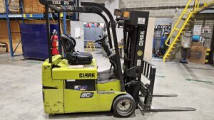 Clark TMX25 Forklift