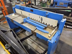 52 in Foot Shear