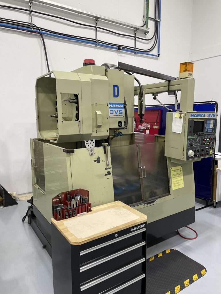 HAMAI MC-3VS Vertical Machine Center